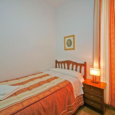 โอสตัล ซาน อันโตนิโอ Hotel มาดริด ภายนอก รูปภาพ