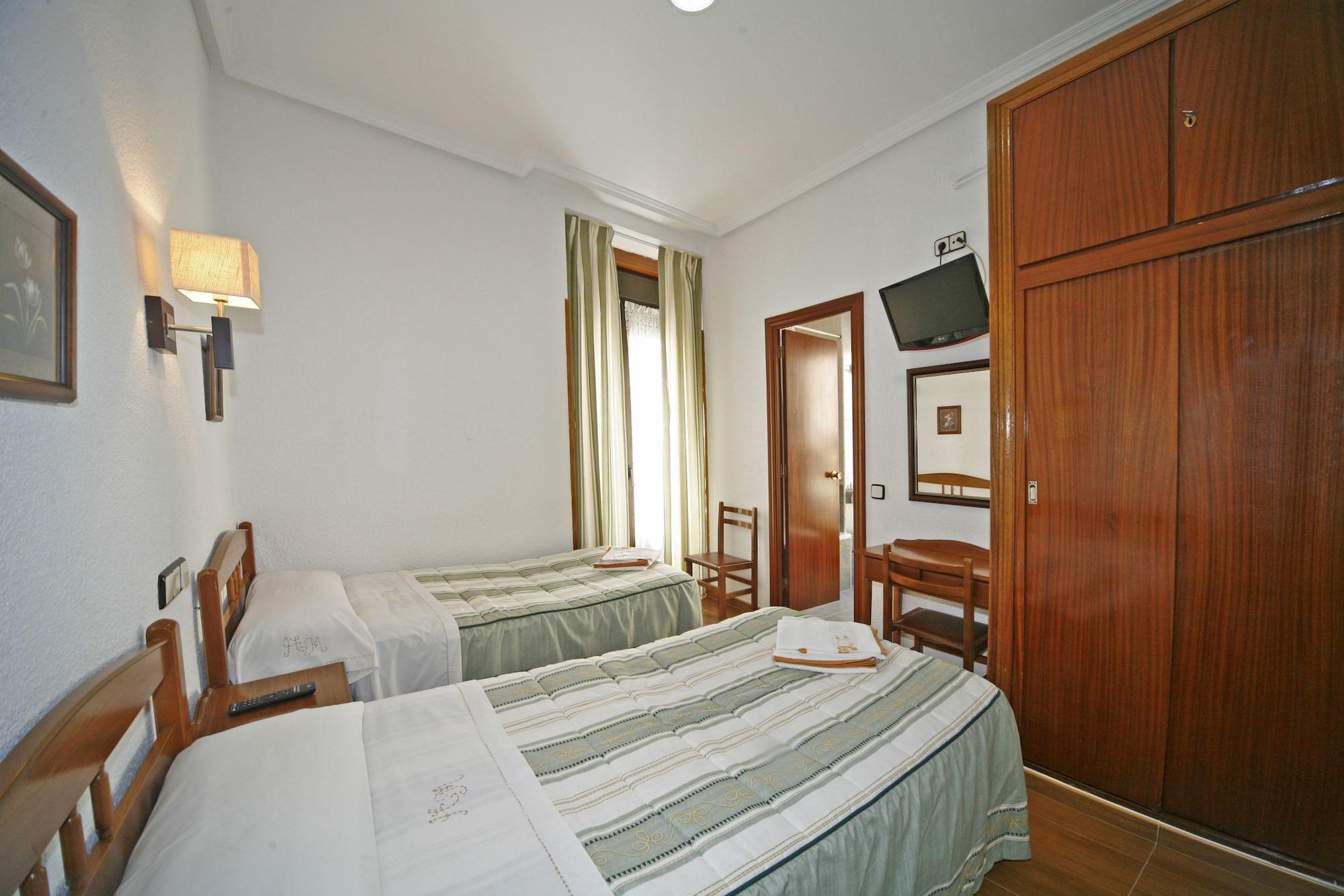 โอสตัล ซาน อันโตนิโอ Hotel มาดริด ภายนอก รูปภาพ
